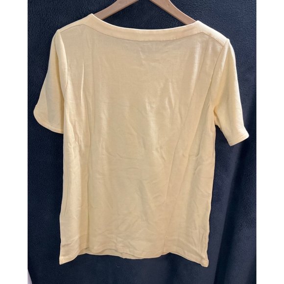 NWT- Chico's Summer Squash Tops - Size: 2 - Picture 2 of 6